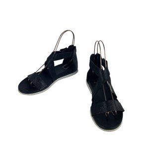 Sofft | Shoes | Sofft Fiora Black Leather Flat Sandals Crisscross Straps  Back Zip Comfort 8m | Poshmark
